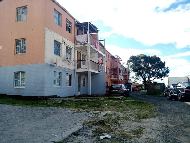 2 Bedroom Property for Sale in Guguletu Western Cape